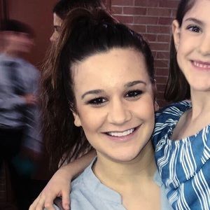 Meet your Posher, Hanna